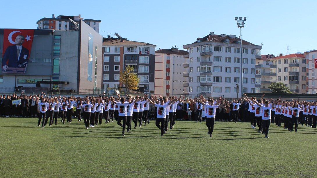 29 Ekim Cumhuriyet Bayramının 101. Yılı İlçemizde Coşkuyla Kutlandı.